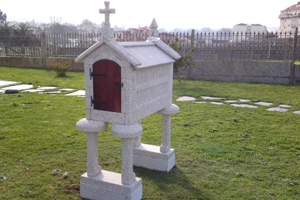 Hórreos