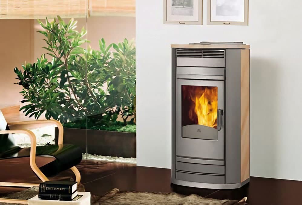 Trabajamos con estufas y chimeneas de Edilkamin
