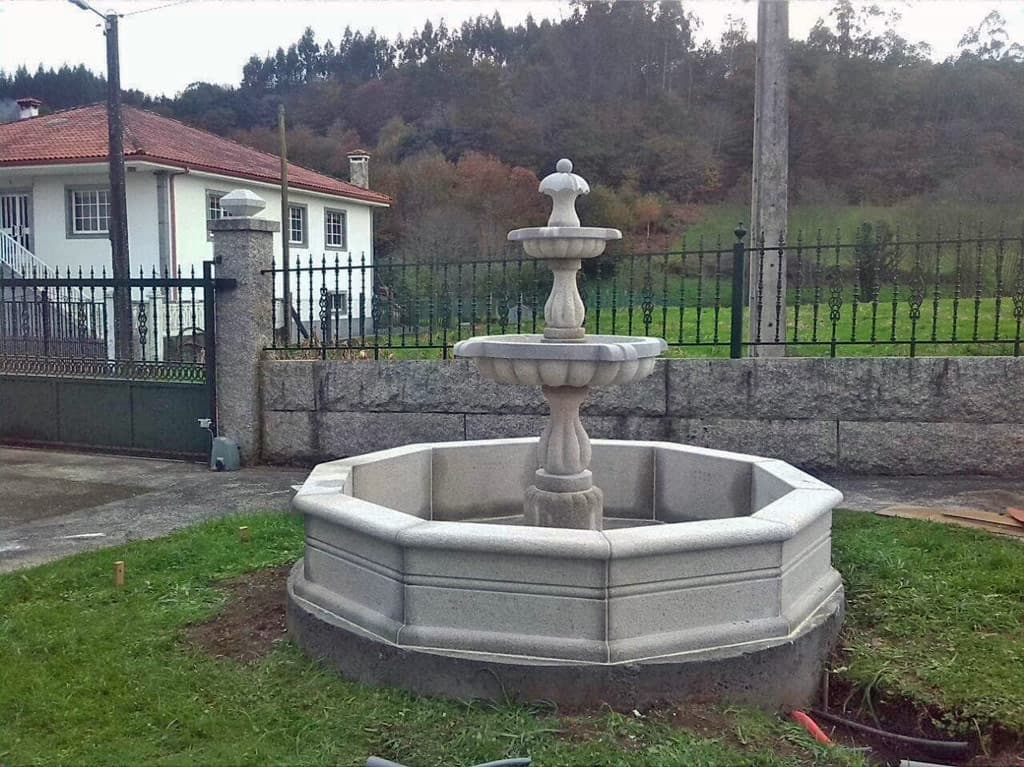 Trabajos en piedra completamente personalizados en Artesanía en Piedra Miguel Ángel
